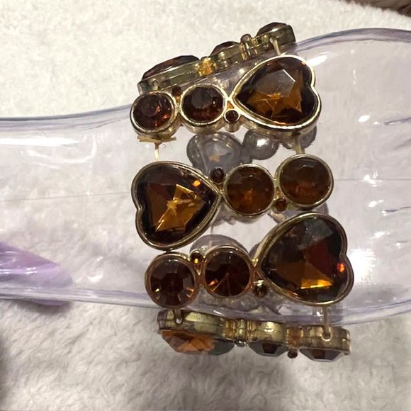 Brown Amber Heart Rhinestone Elastic Bracelet - Picture 5 of 5